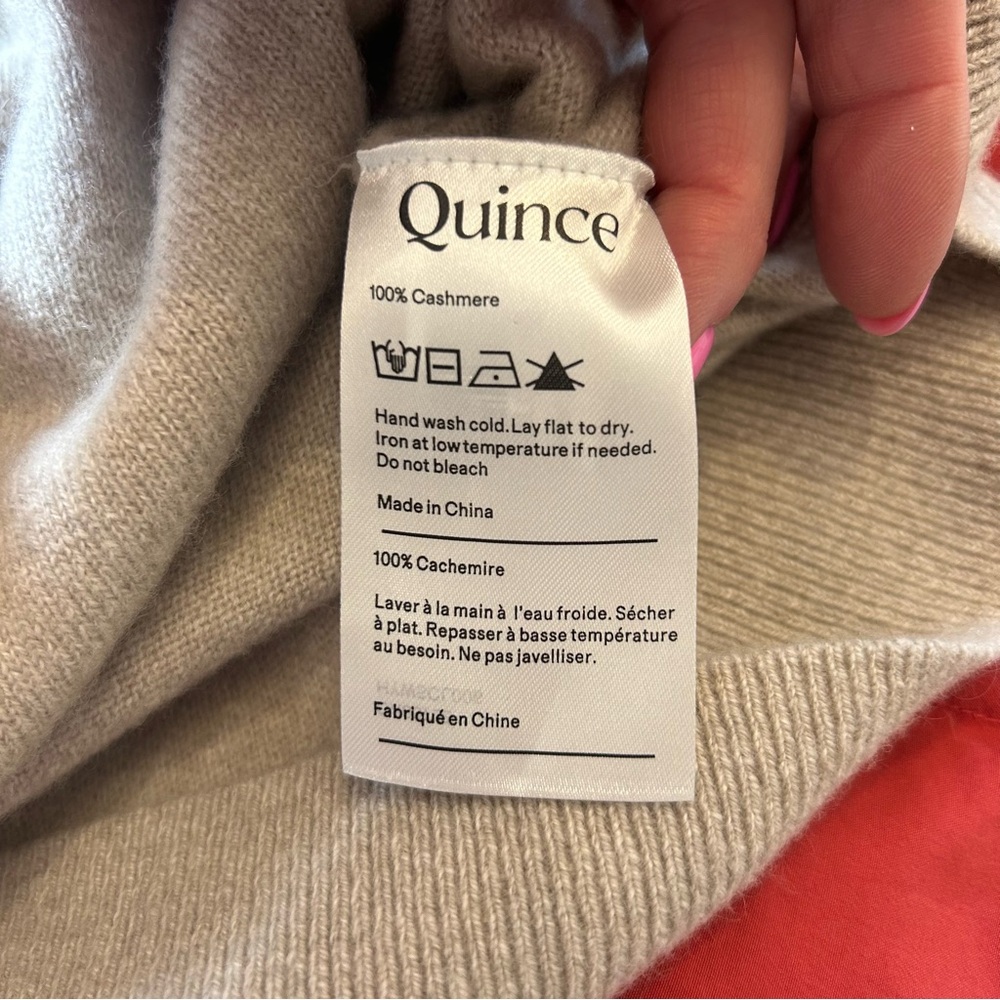 100% Cashmere Hoodie in Light Beige - Picture 4 of 4